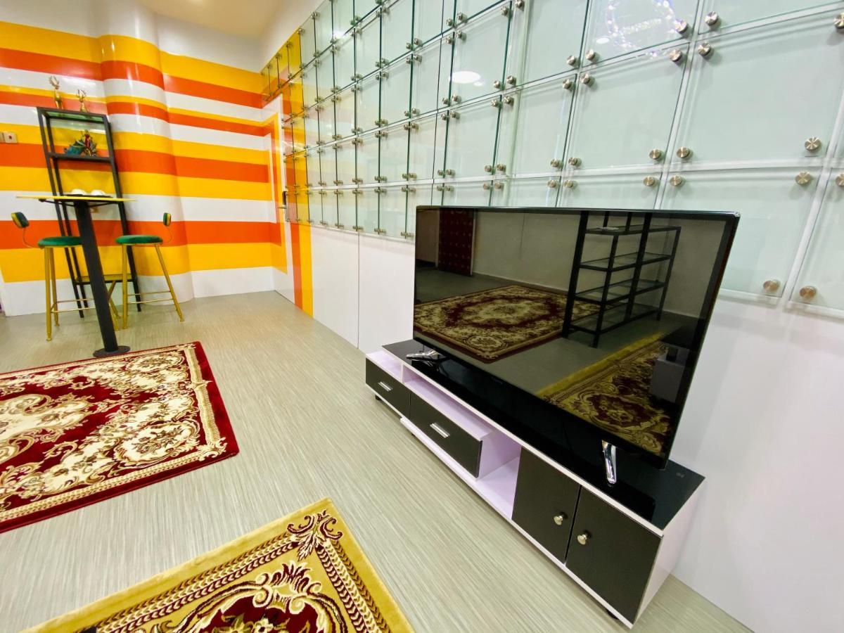 J Boutique Hotel 新张优惠 Muar Exterior foto