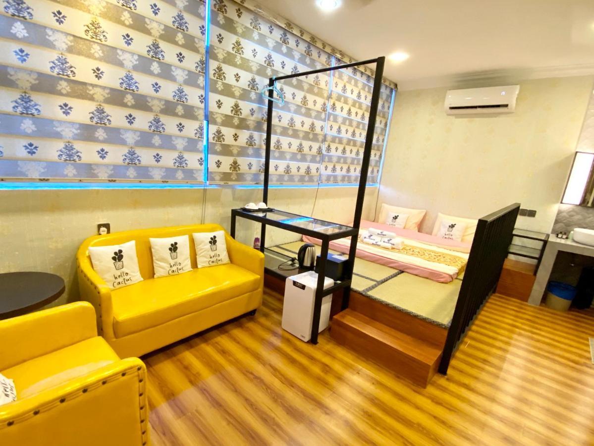 J Boutique Hotel 新张优惠 Muar Exterior foto
